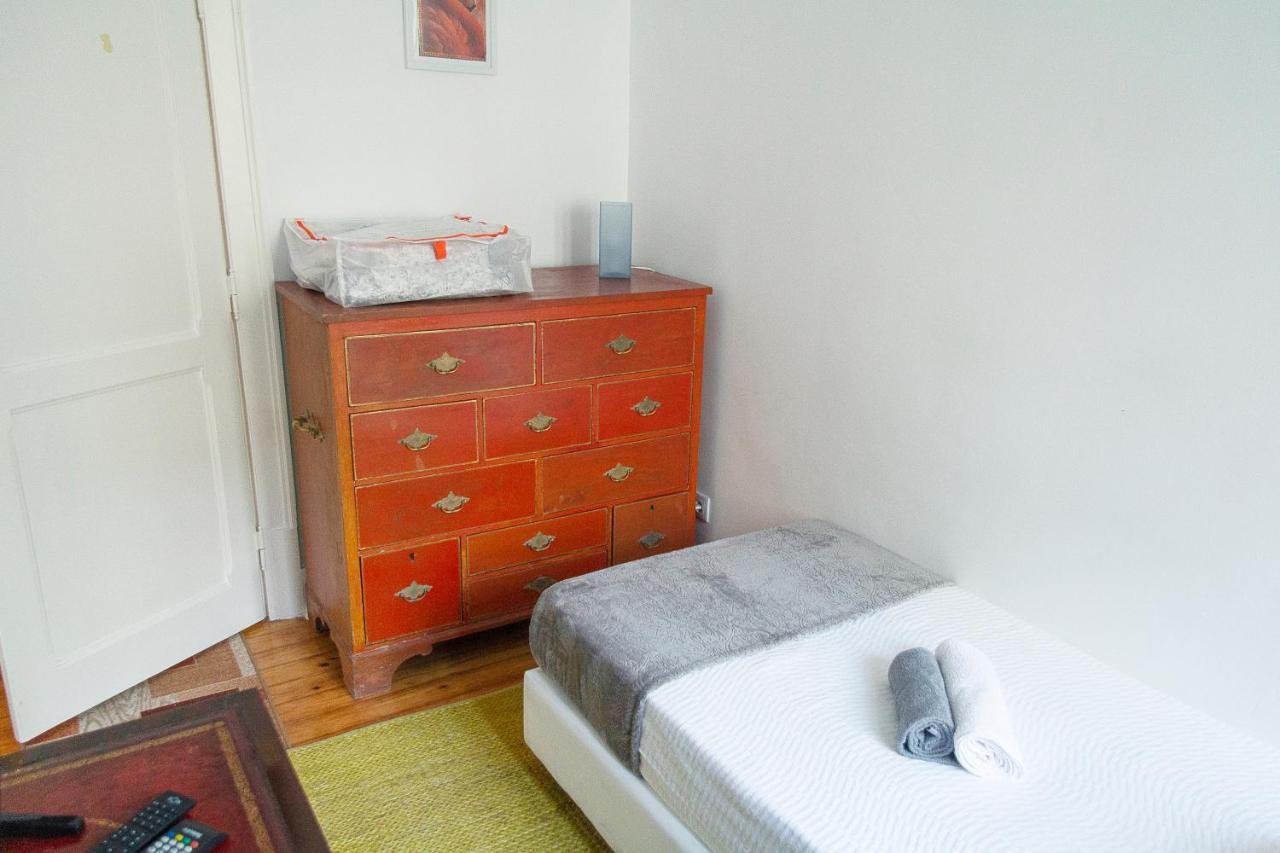 Guest House Amoreiras Lisbona Esterno foto