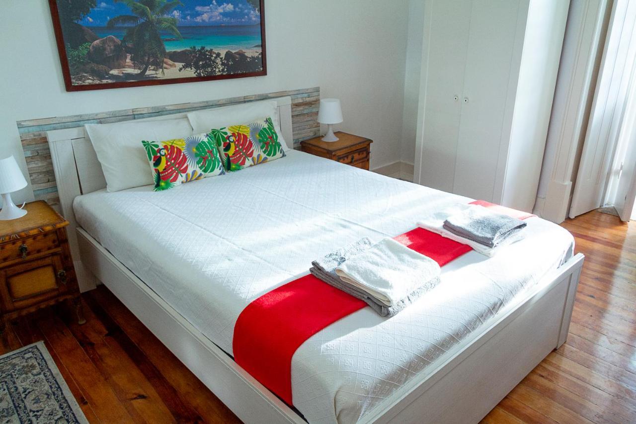 Guest House Amoreiras Lisbona Esterno foto